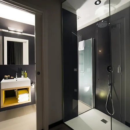 Atypical Gasthuis 4*