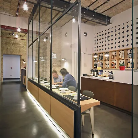 Atypical Guest house 4*