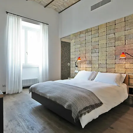 Atypical Guest house