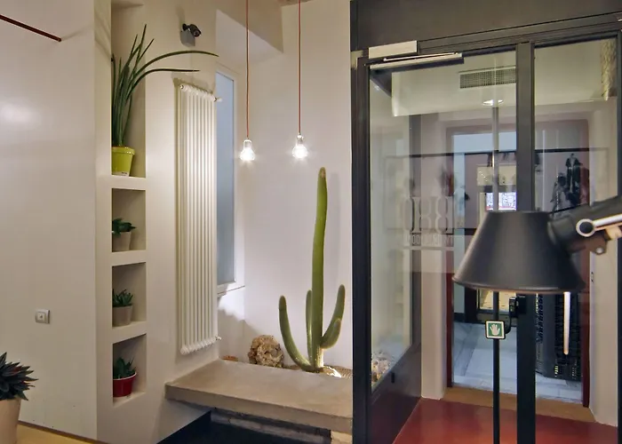 Atypical بيت ضيافة 4*