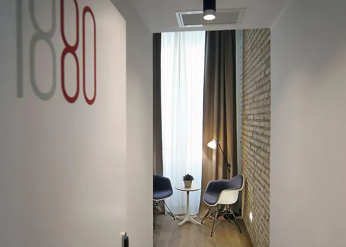 Atypical بيت ضيافة