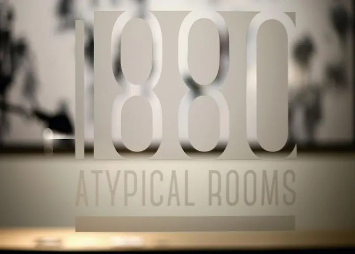 Atypical Pensión Roma